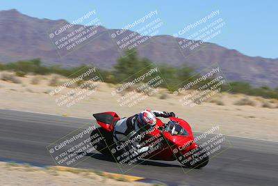 media/Oct-01-2023-SoCal Trackdays (Sun) [[4c570cc352]]/Turn 7 Inside (11am)/